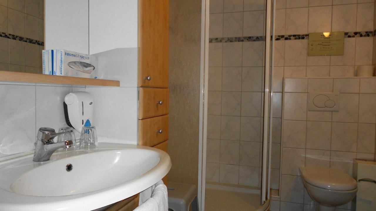 Maerchenhotel 3 Sterne Superior Waldpension Nebelstein Harbach  Room photo